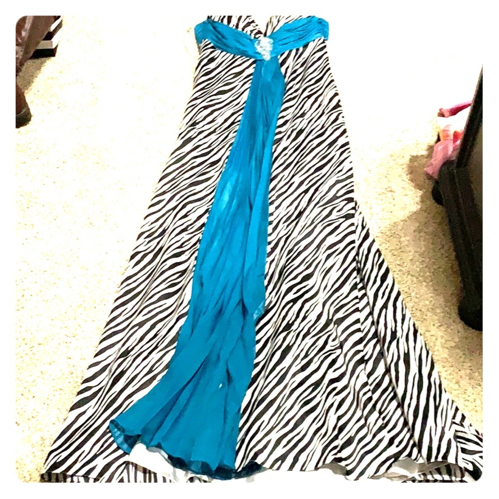 Floor length Tiffany blue/black/white Dress